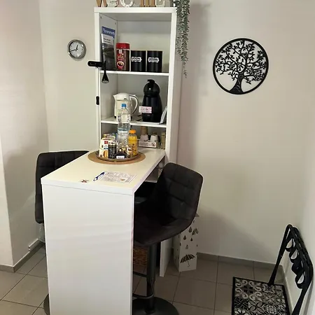 Crisroom Konukevi Muralto